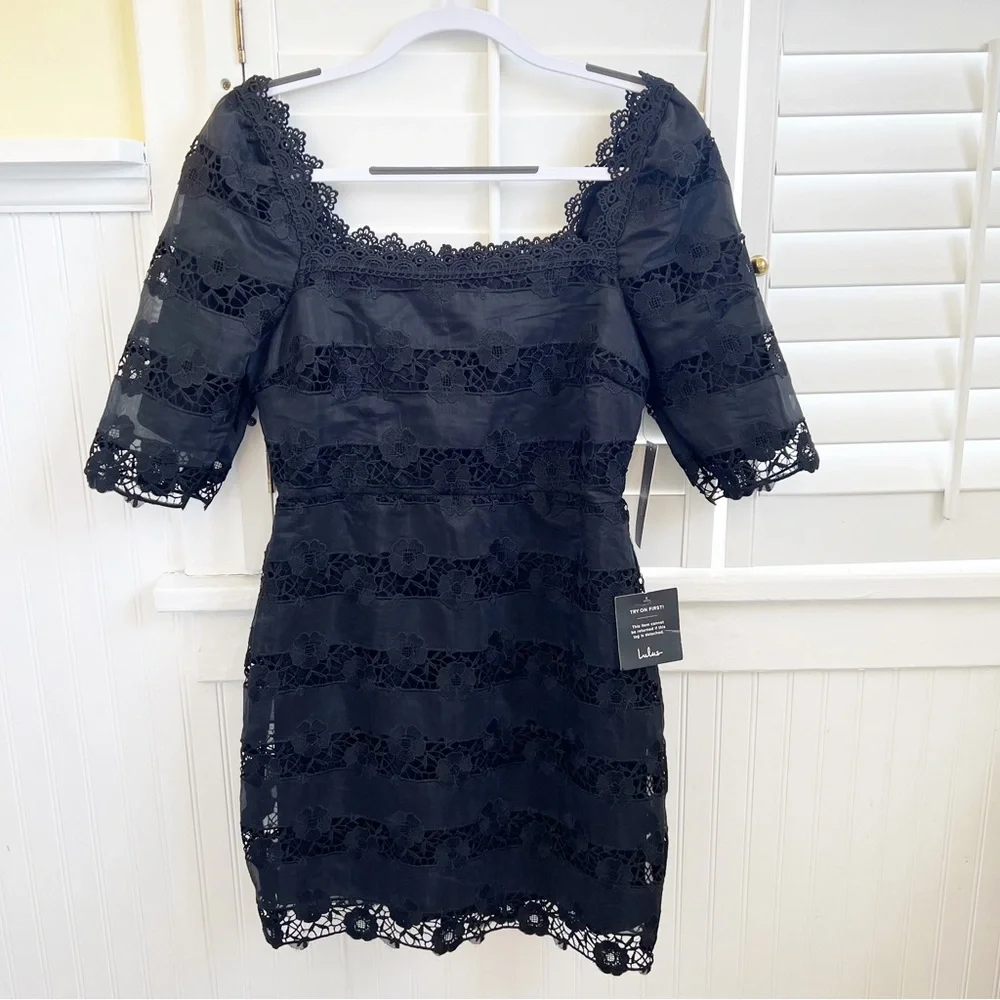 Lulus NWT Black Lace Story of Love Half Sleeve Square Neck Dress Size Medium - Picture 1 of 7